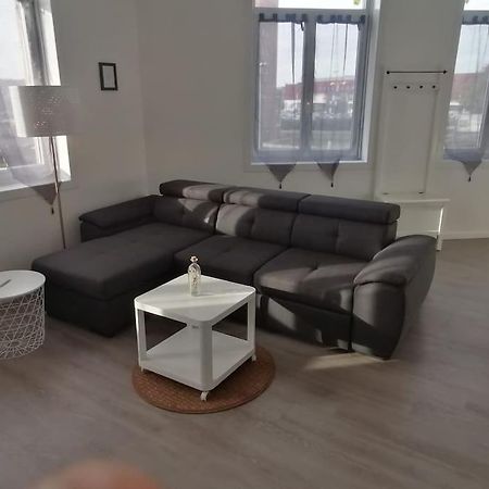 Studio Tout Confort Dans Le Centre-Ville Dunkirk Eksteriør billede
